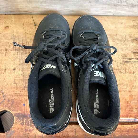 Nike Baseball Rubber Cleats Black White Men's 10 Good Used Condition - Picture 7 of 11